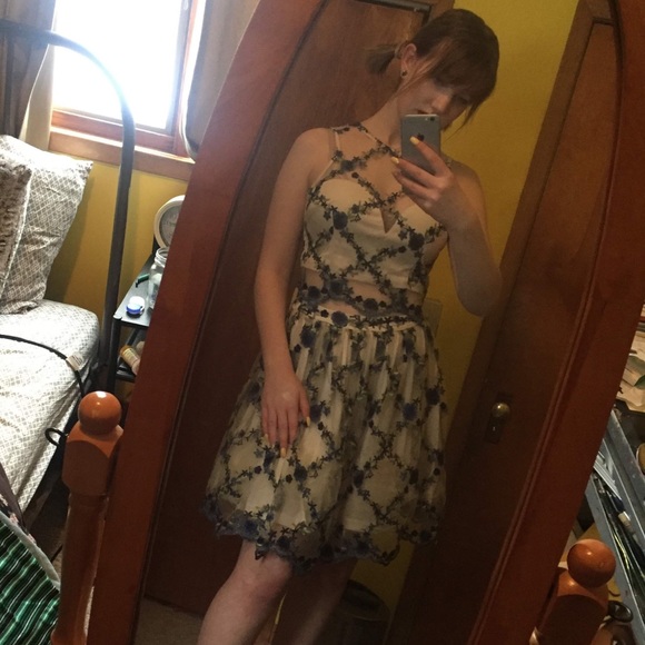 YaYa and Co. two piece dress - Picture 2 of 5